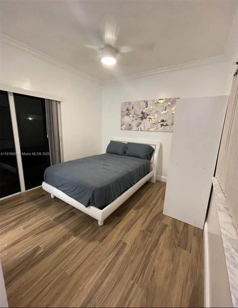 SILVER PALM HOMES - Residential Lease