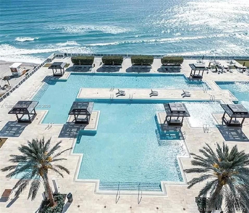 BEACH CLUB TWO CONDO - Residential Lease