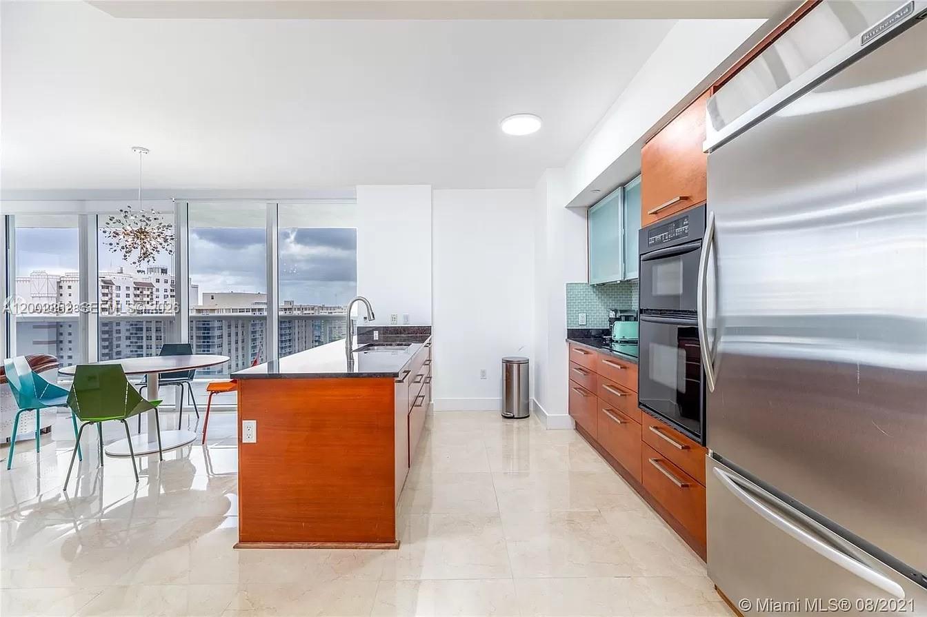 BEACH CLUB TWO CONDO - Residential Lease