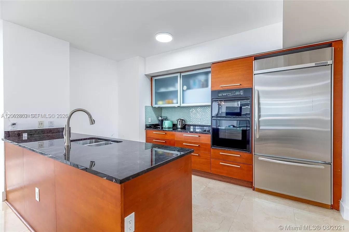 BEACH CLUB TWO CONDO - Residential Lease