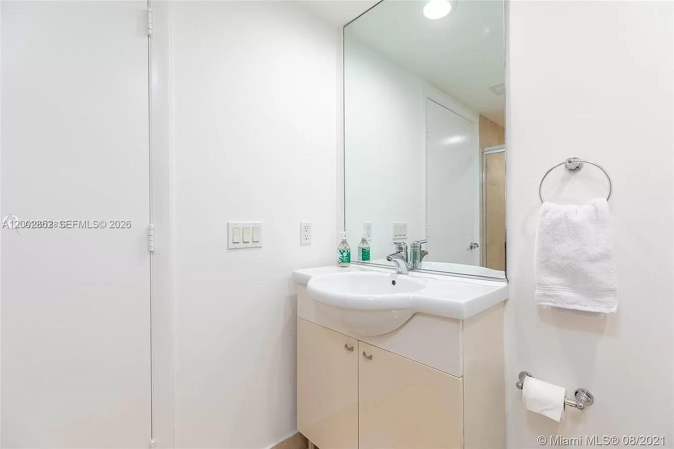 BEACH CLUB TWO CONDO - Residential Lease