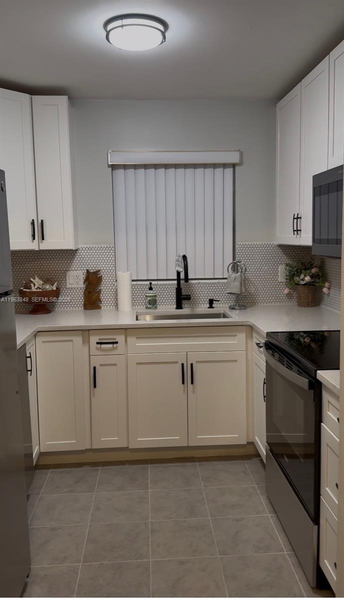 CASA LA QUINTA CONDO - Residential