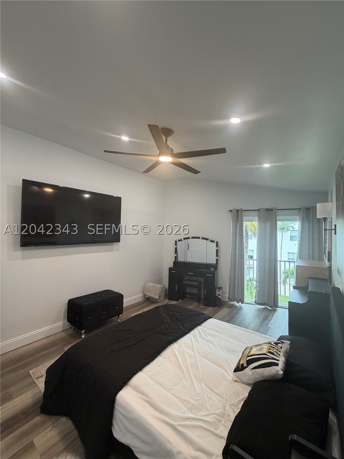 1967 S Ocean Blvd 308