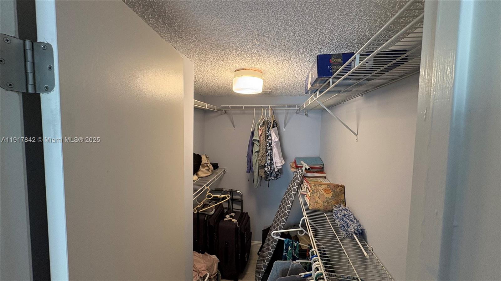 LUCERNE LAKES GOLF COLONY - Residential