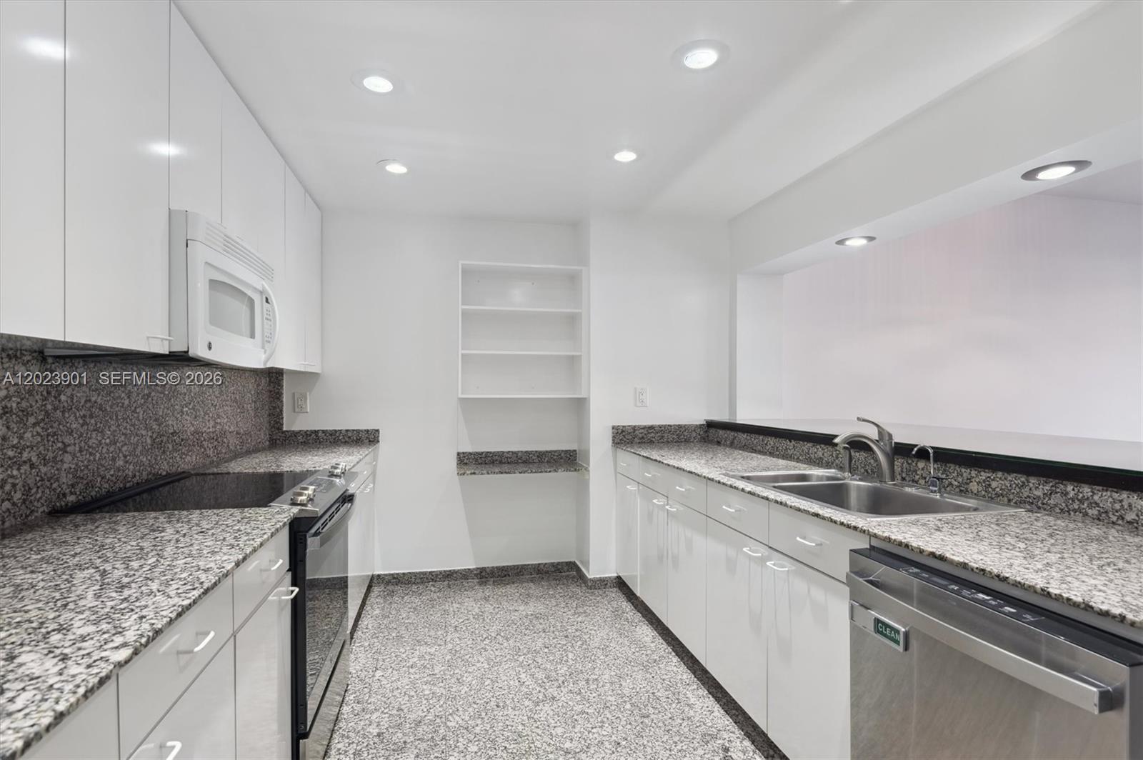 151 Crandon Blvd 120