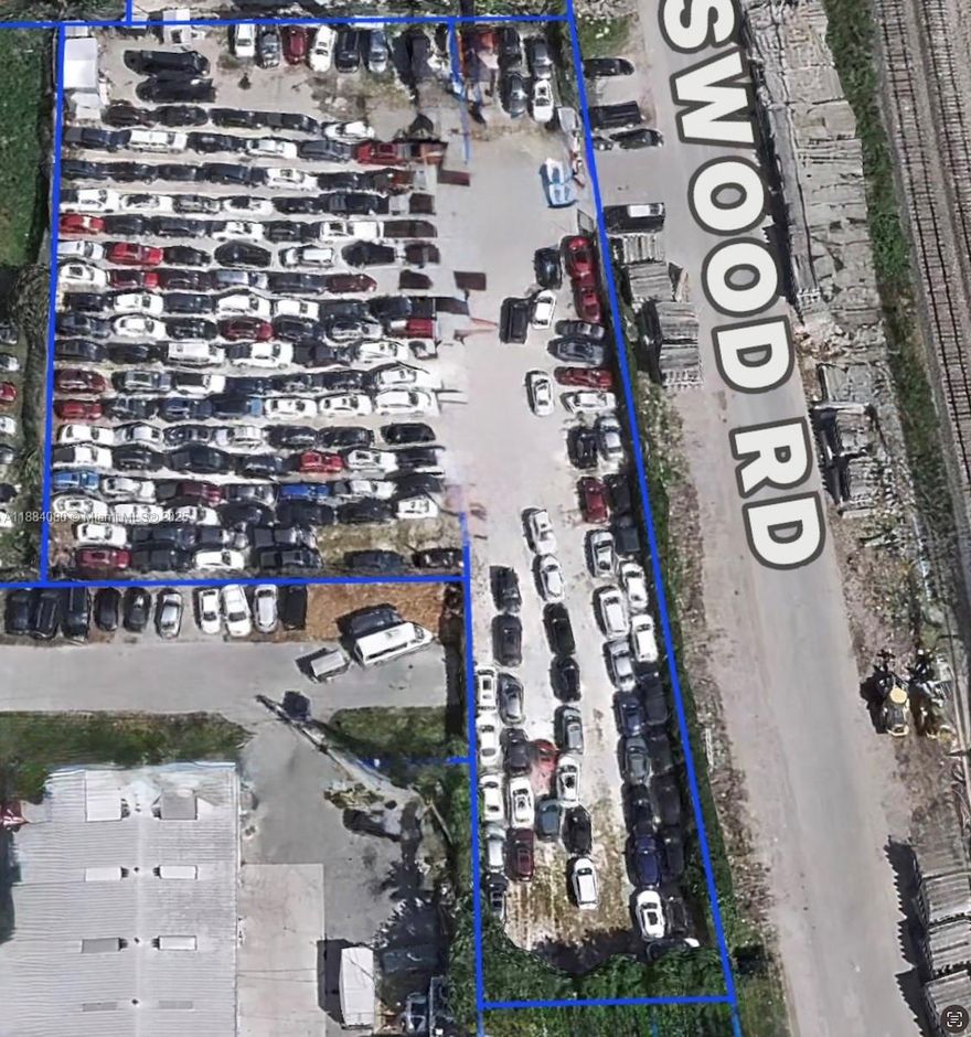 Opportunity in a high-demand corridor! This industrial/commercial lot  offers exceptional visibility and access just minutes from Fort Lauderdale–Hollywood International Airport, Port Everglades, I-95, I-595, and US-1. Located in the rapidly expanding Dania Beach/Fort Lauderdale area, the site is ideally positioned for a wide range of uses permitted under current zoning (IROM-AA / industrial).
The parcel provides flexible layout potential with ample frontage, high traffic exposure, and proximity to major transportation hubs. Ideal site for an owner-user, developer, or investor.
Whether you are looking to construct a new facility, expand your existing operations, strategically located investment property in Broward County’s thriving industrial market, this lot checks all the boxes.