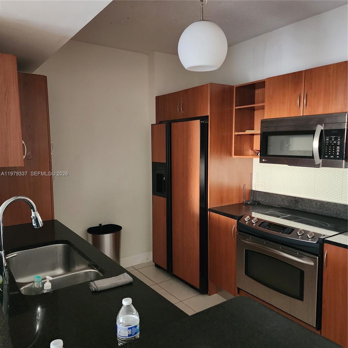 VENTURE AT AVENTURA WEST - Residential