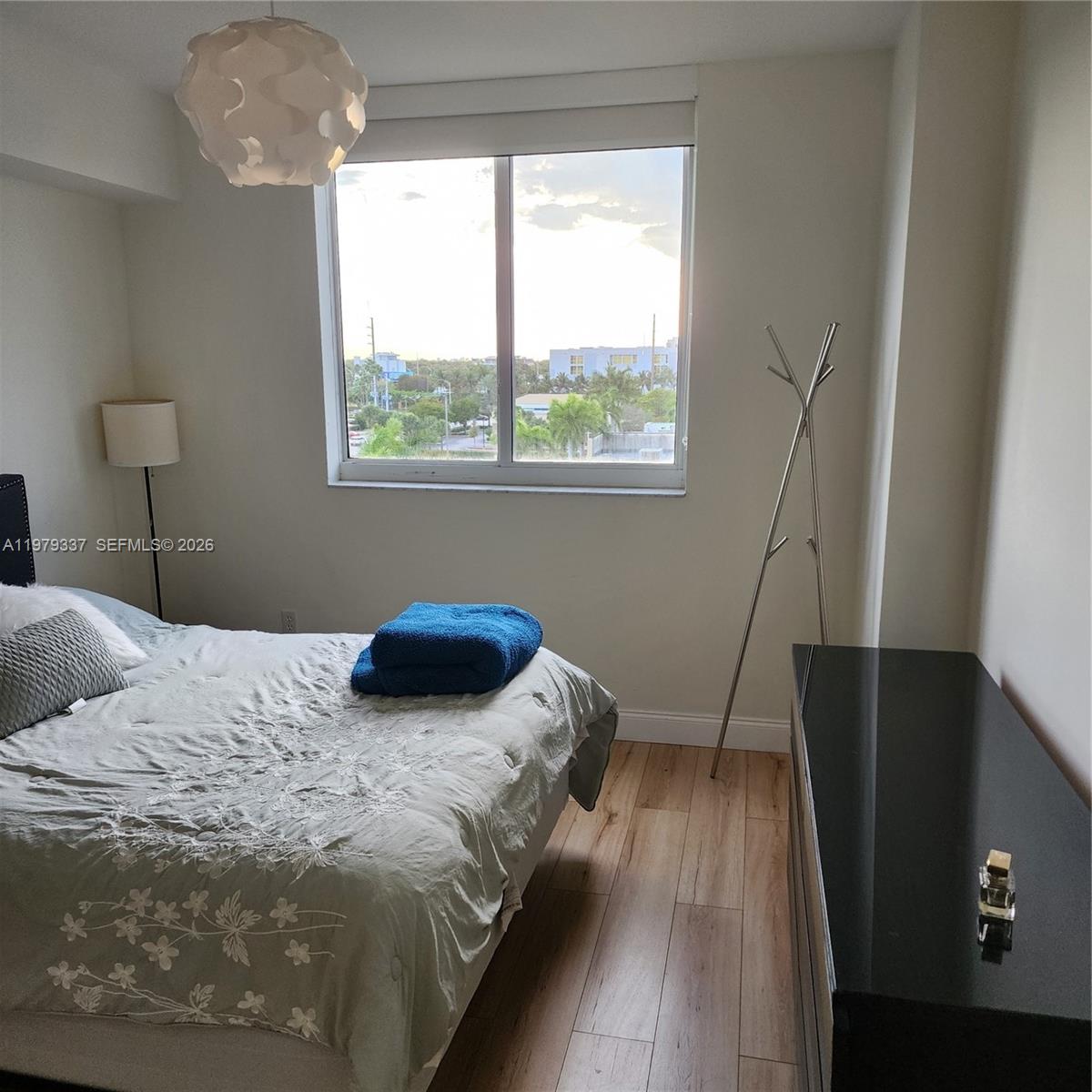 VENTURE AT AVENTURA WEST - Residential