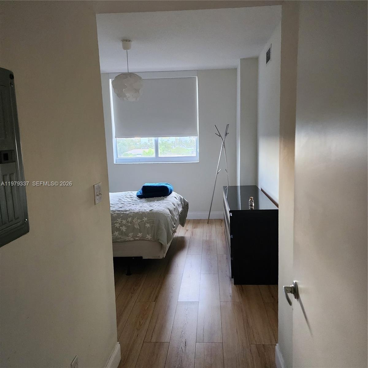 VENTURE AT AVENTURA WEST - Residential