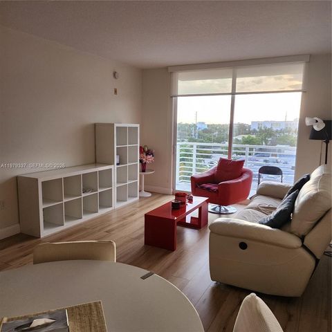 Tiny photo for 2775 NE 187th St #510, Aventura, FL 33180 (MLS # A11979337)