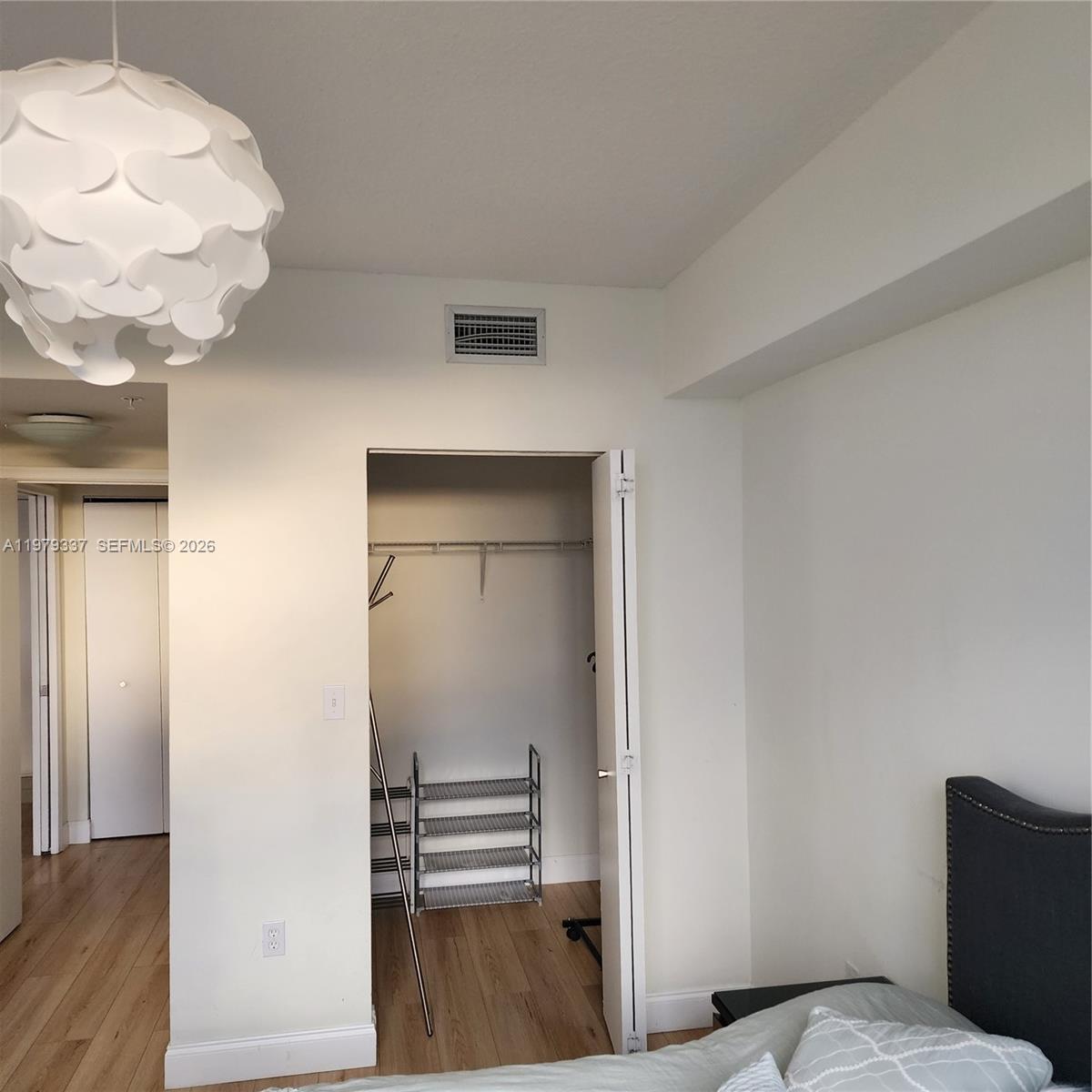 VENTURE AT AVENTURA WEST - Residential