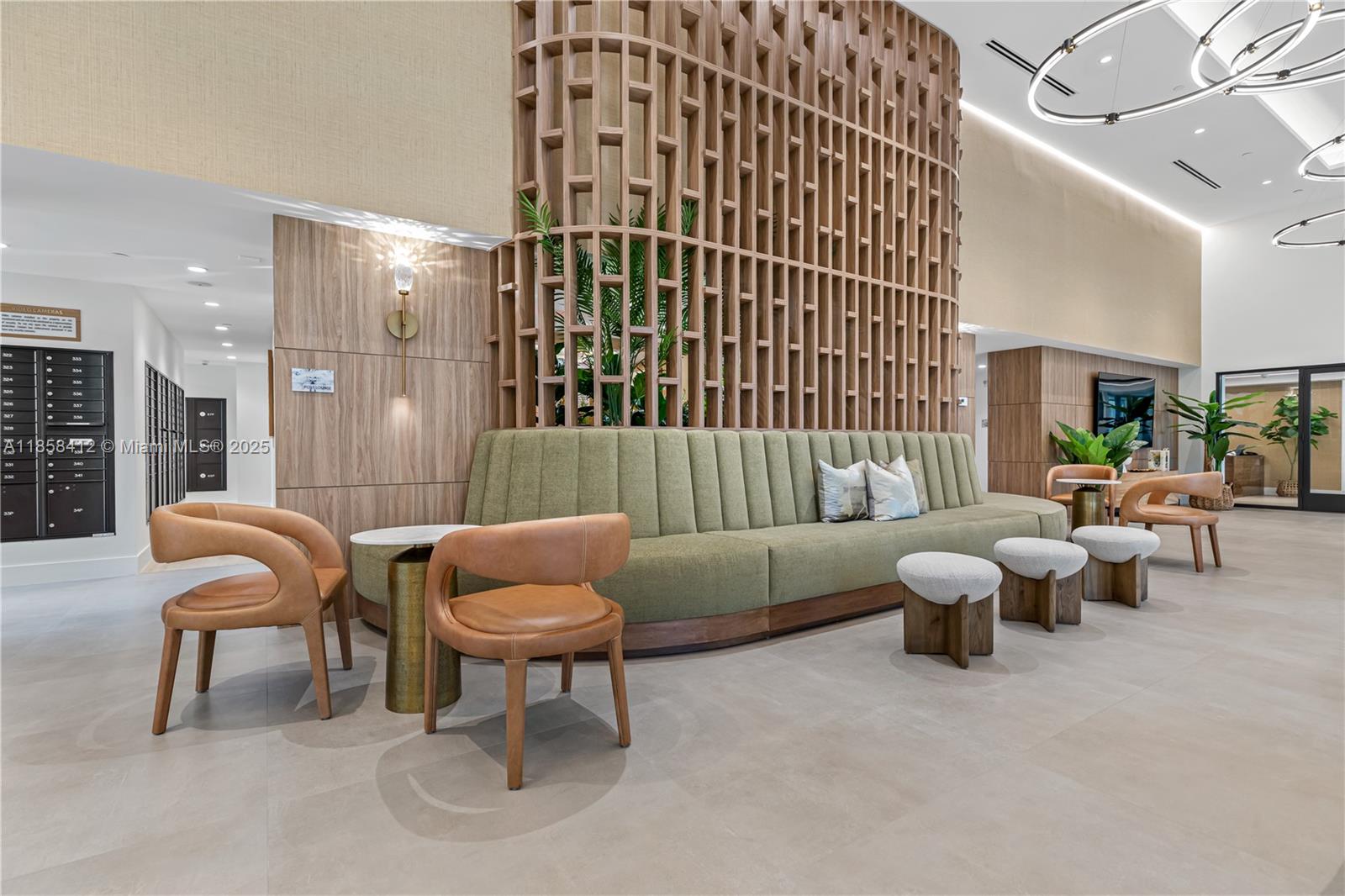 TOWN OF MODELO (DANIA) B- - Residential Lease