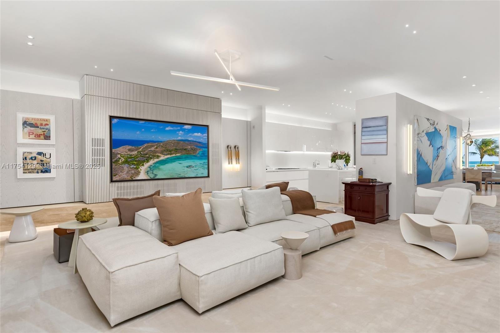 SURF CLUB CONDO - Residential