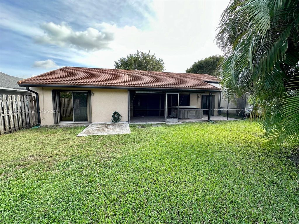 Photo of 21374 Summertrace Cir #0, Boca Raton, FL 33428 (MLS # A11506627)