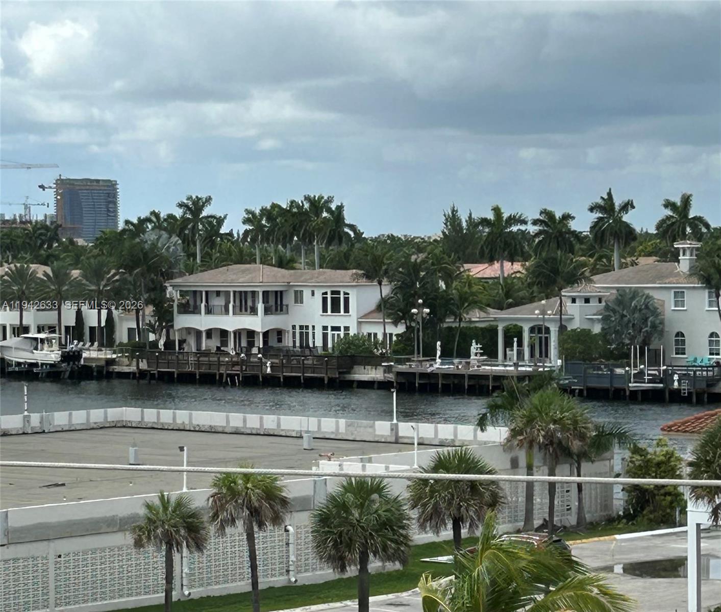 CAMBRIDGE TOWERS CONDO - Residential