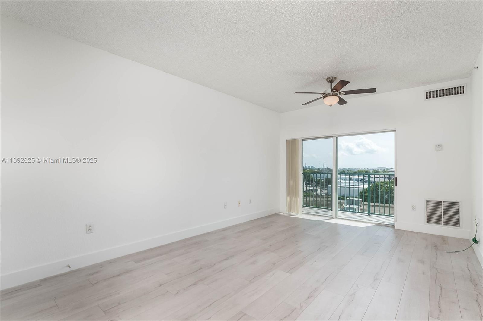 VALENCIA CONDO - Residential Lease