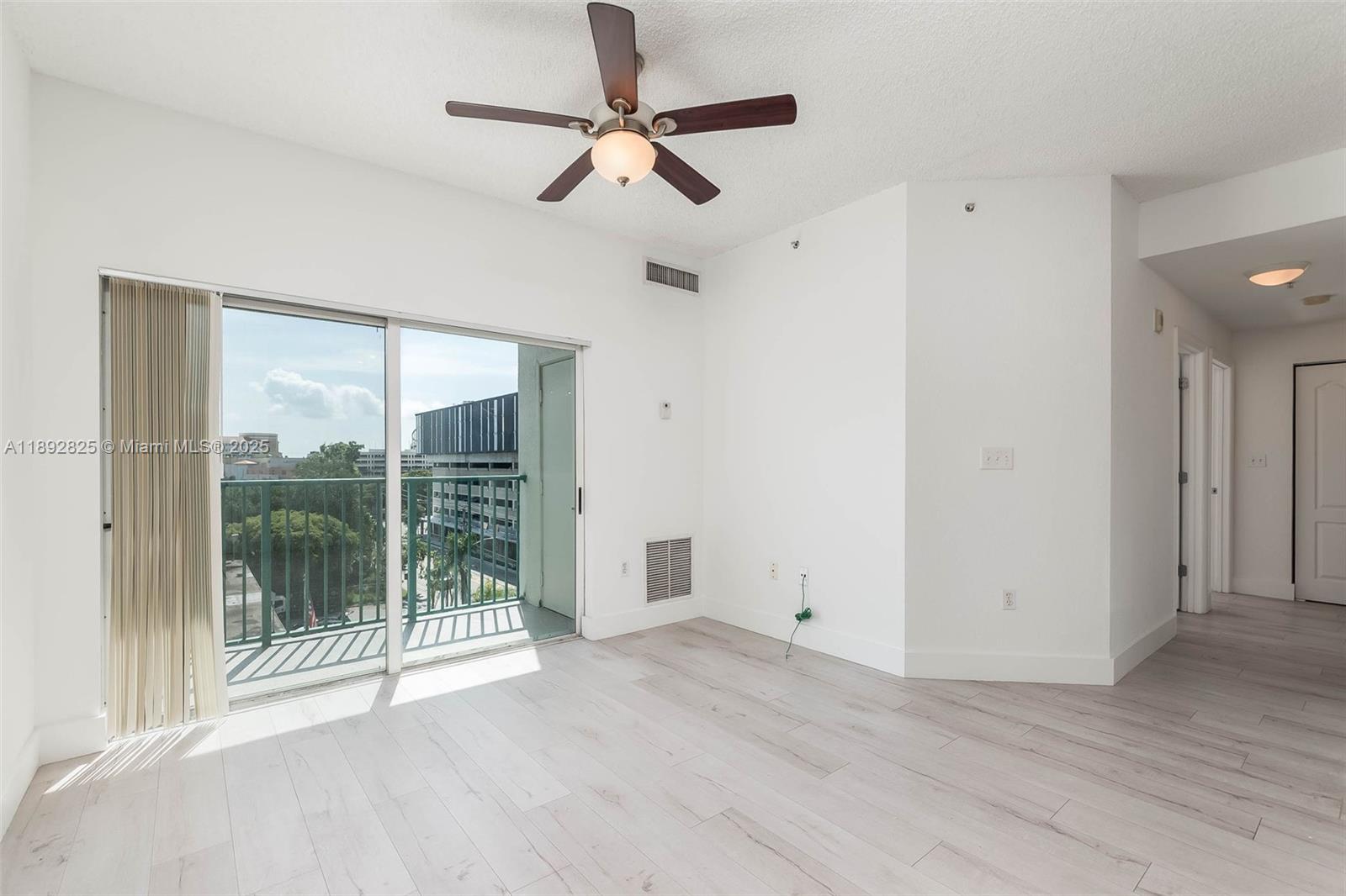 VALENCIA CONDO - Residential Lease