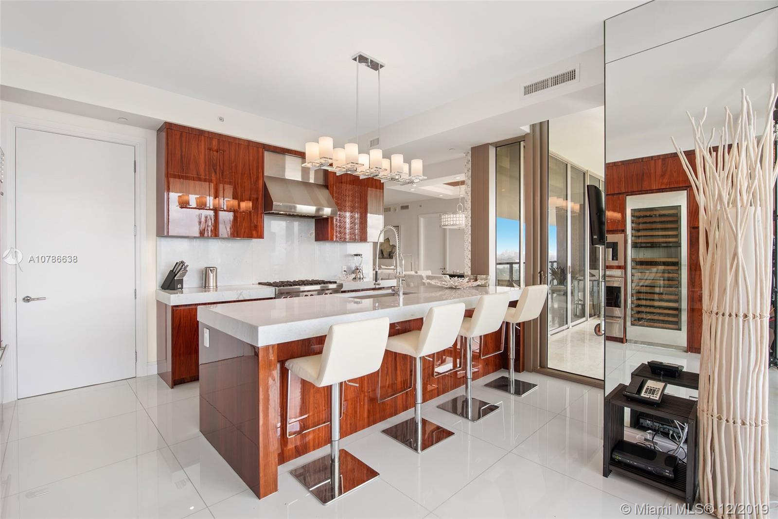 BAL HARBOUR CENTER CONDO - Residential
