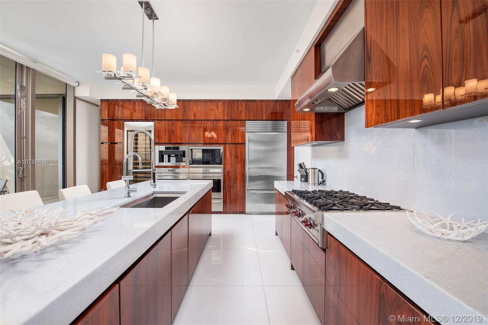 BAL HARBOUR CENTER CONDO - Residential