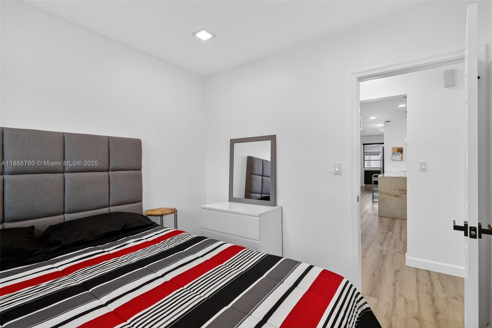 LETO HILLS - Residential Lease