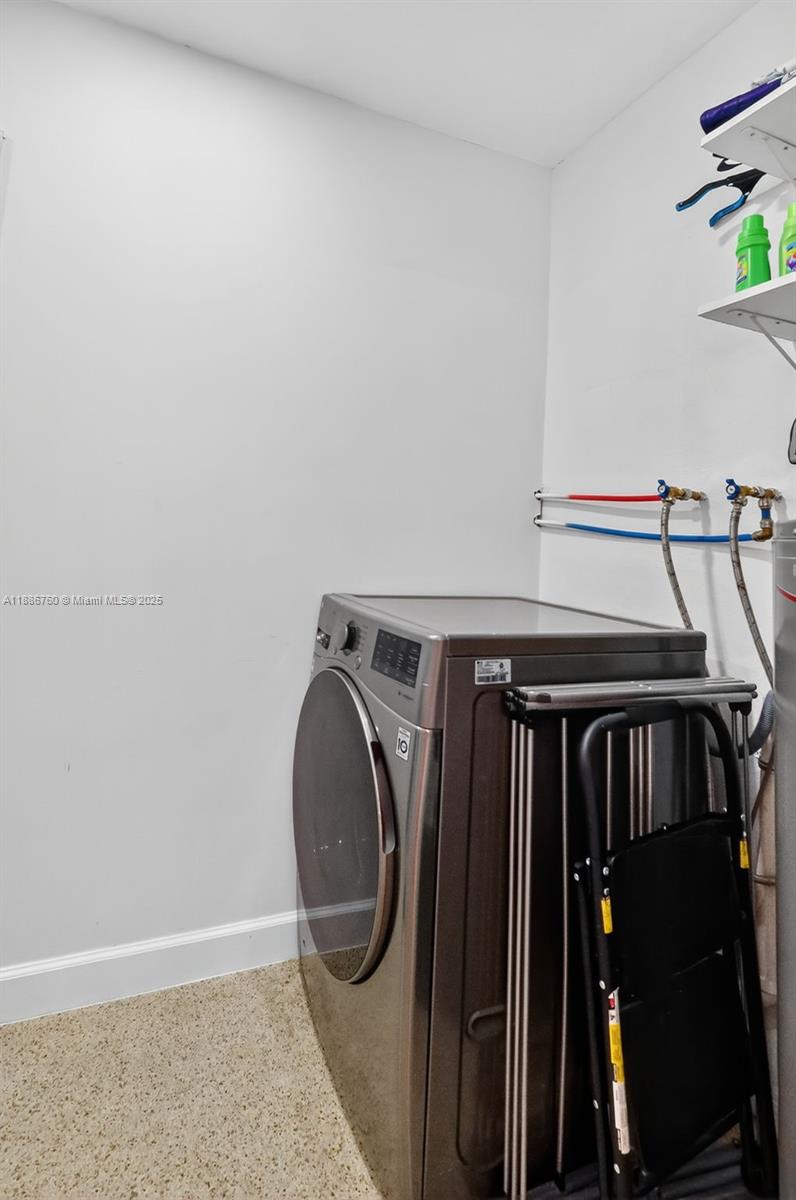 LETO HILLS - Residential Lease