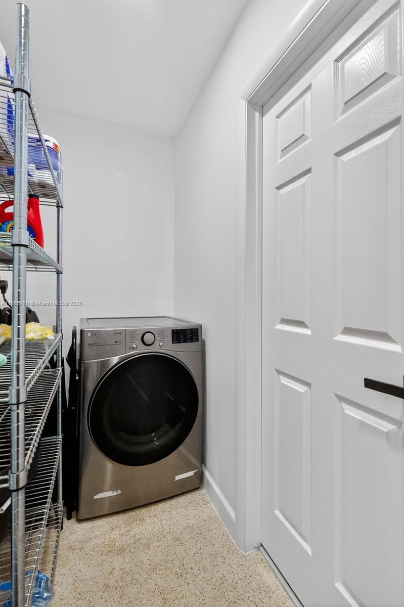 LETO HILLS - Residential Lease