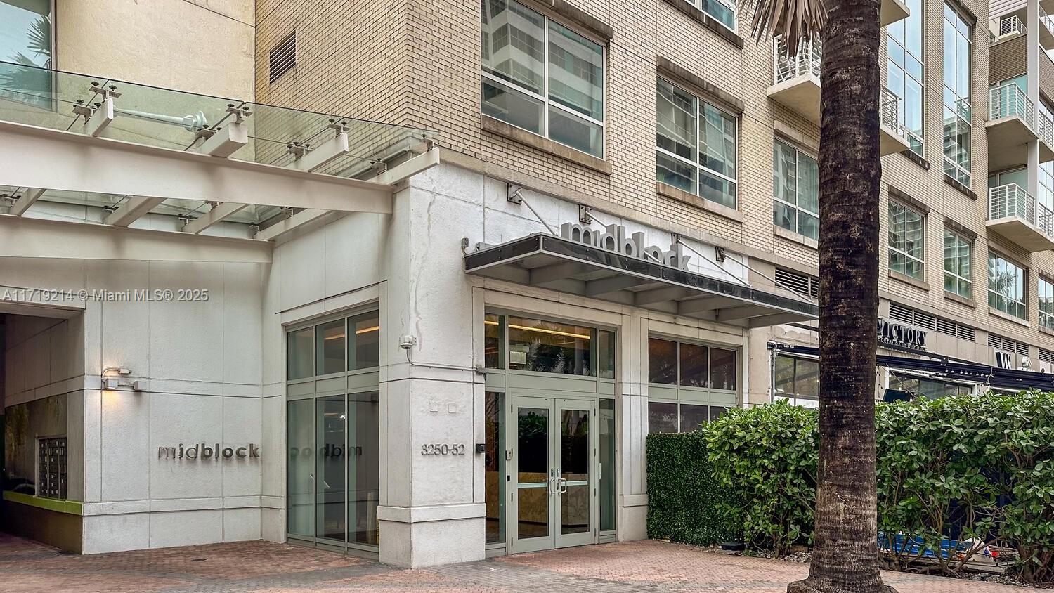 MIDBLOCK MIAMI CONDO - Residential