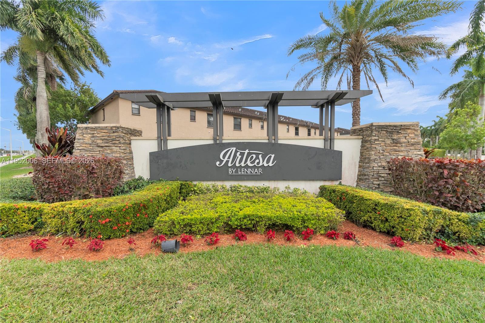 COCO PALM ESTATES - Residential