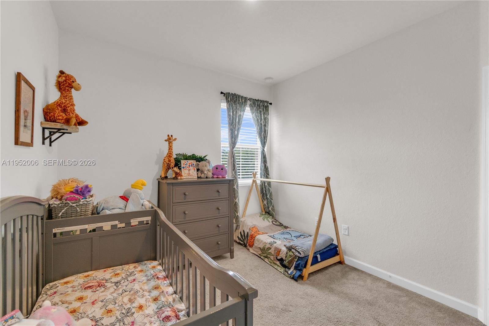 COCO PALM ESTATES - Residential