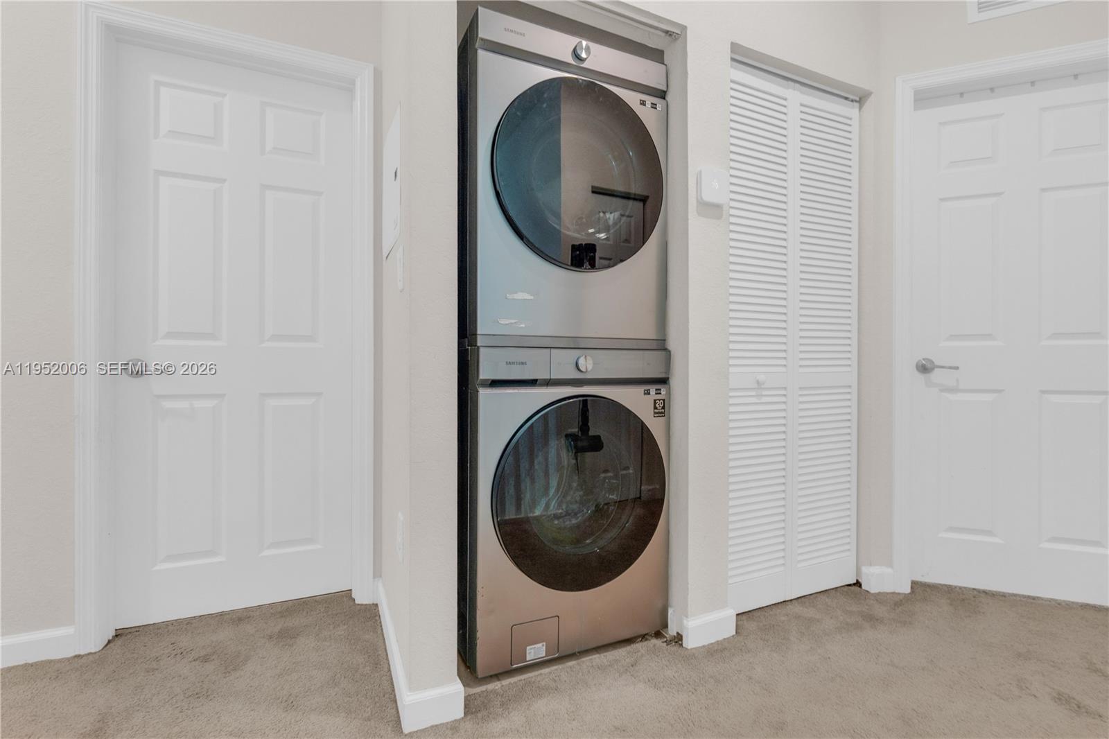 COCO PALM ESTATES - Residential