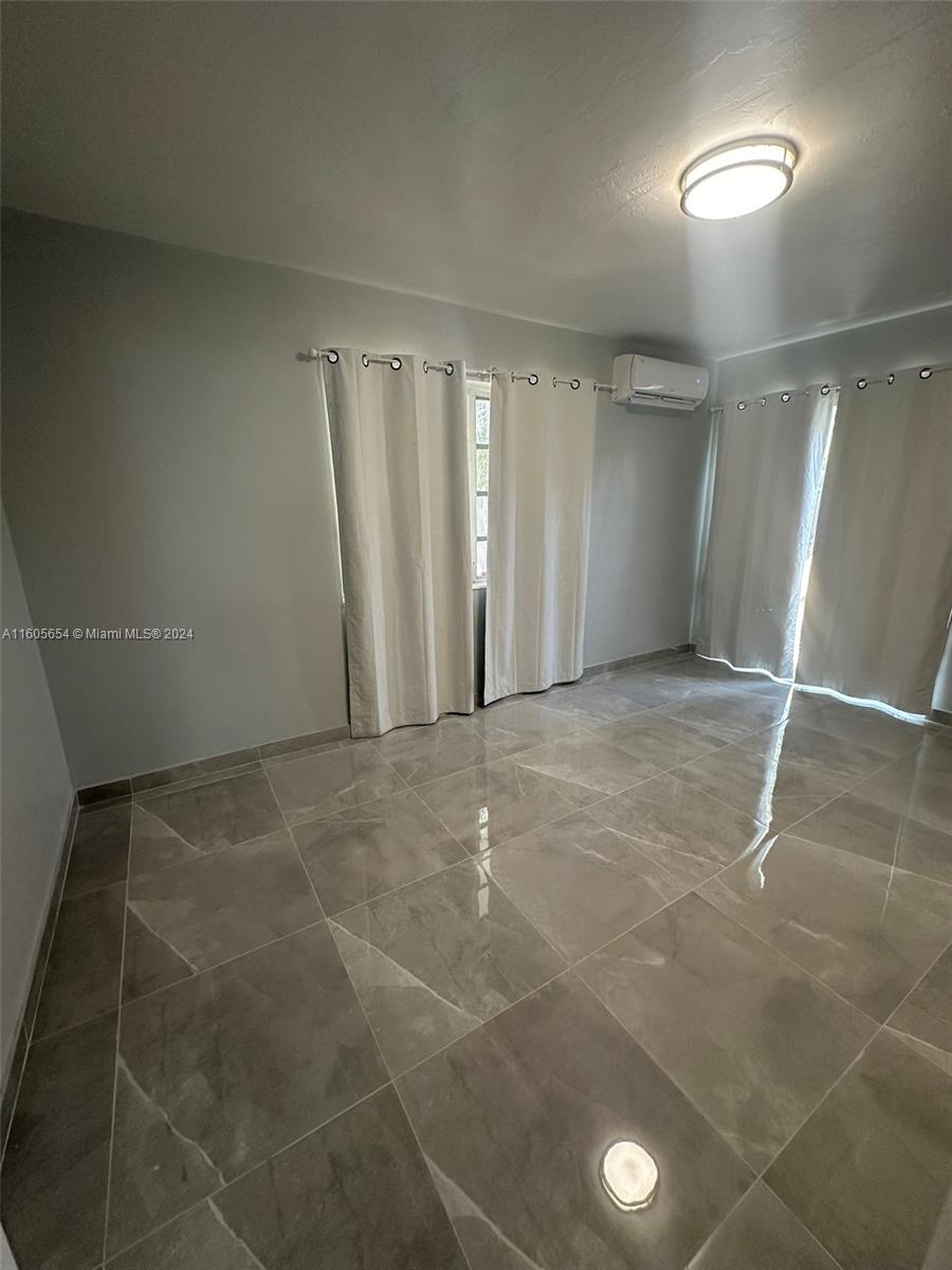 MARBAR ESTATES - Residential Lease