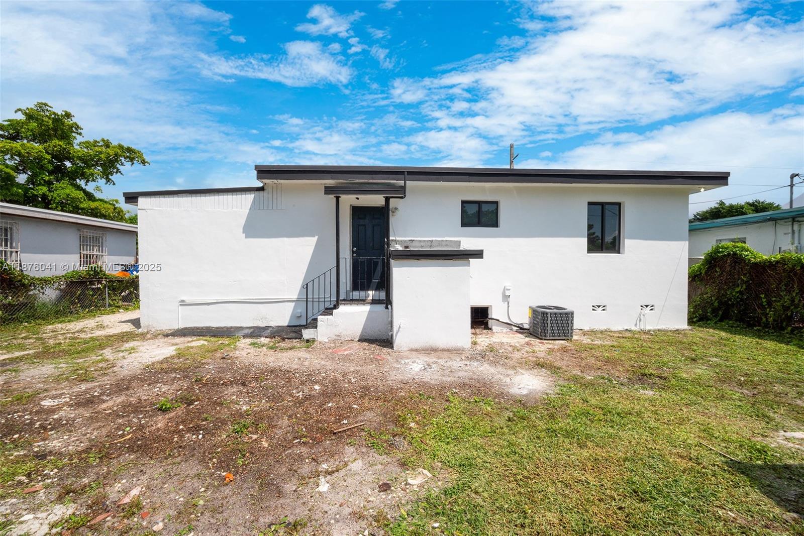 WEST LITTLE RIVER - Residential