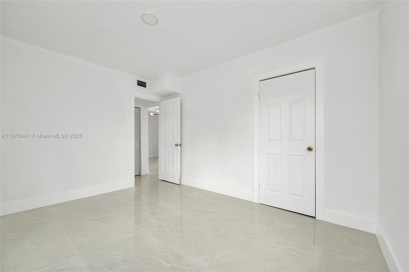 WEST LITTLE RIVER - Residential