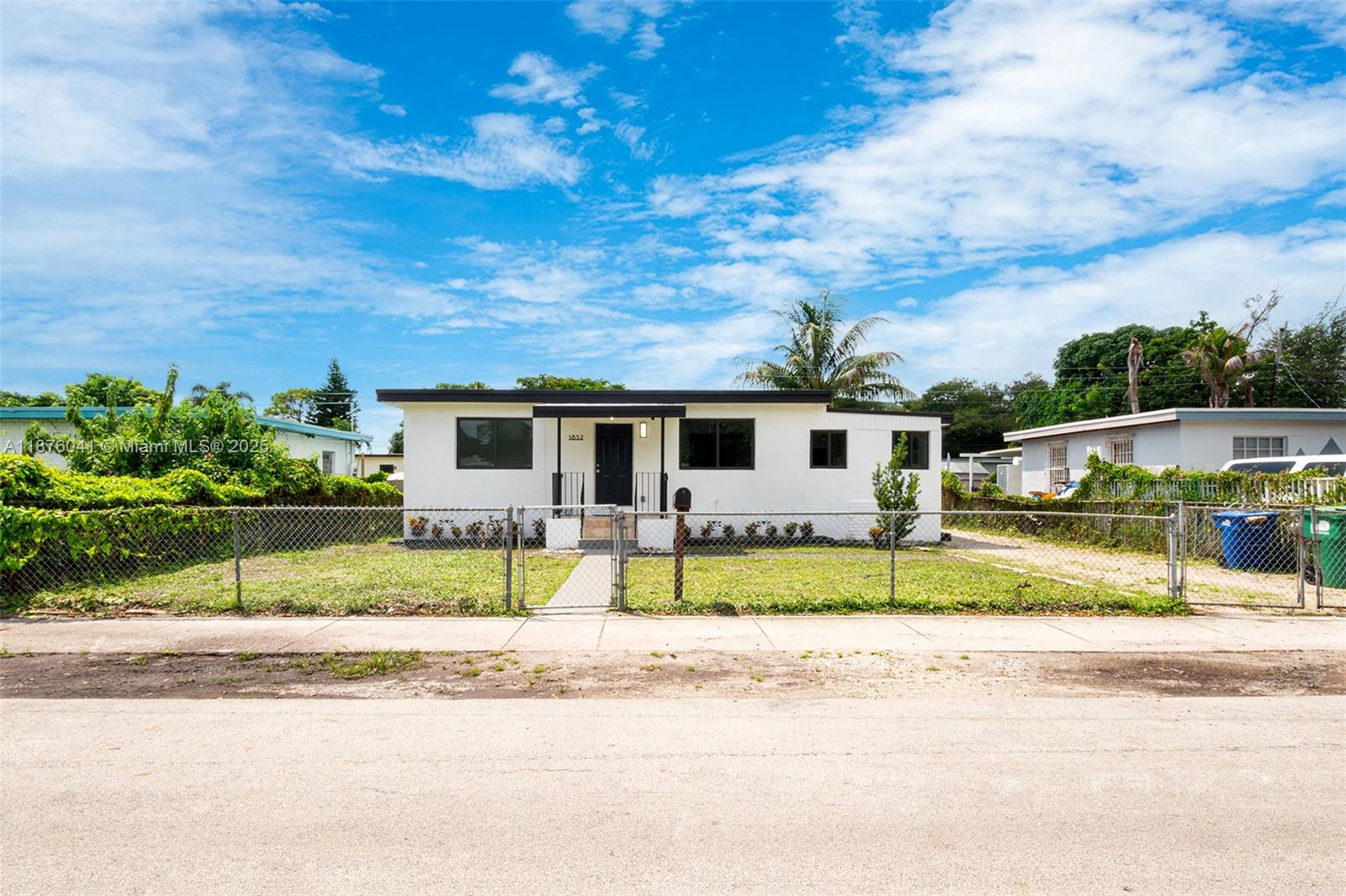 WEST LITTLE RIVER - Residential