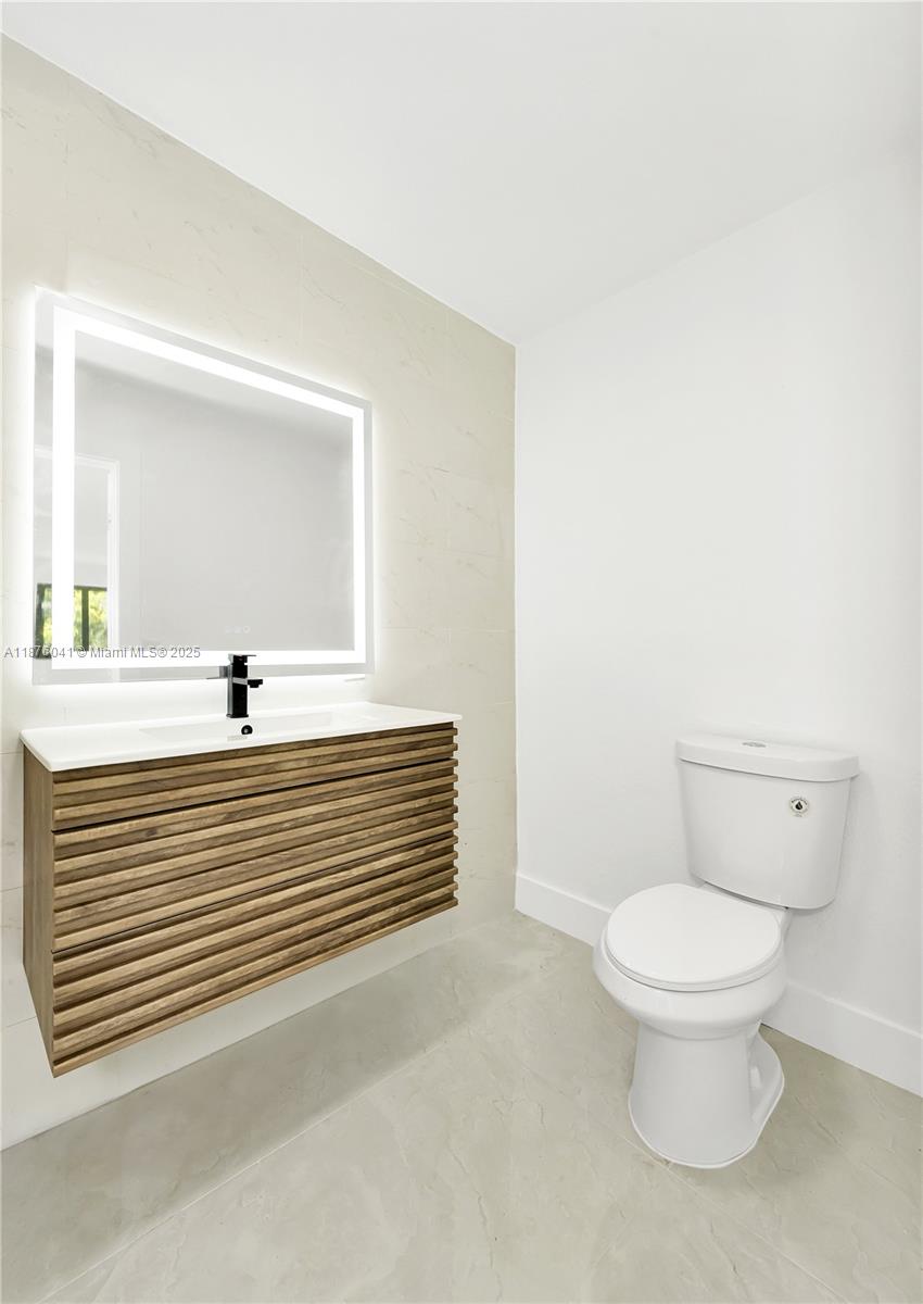 WEST LITTLE RIVER - Residential