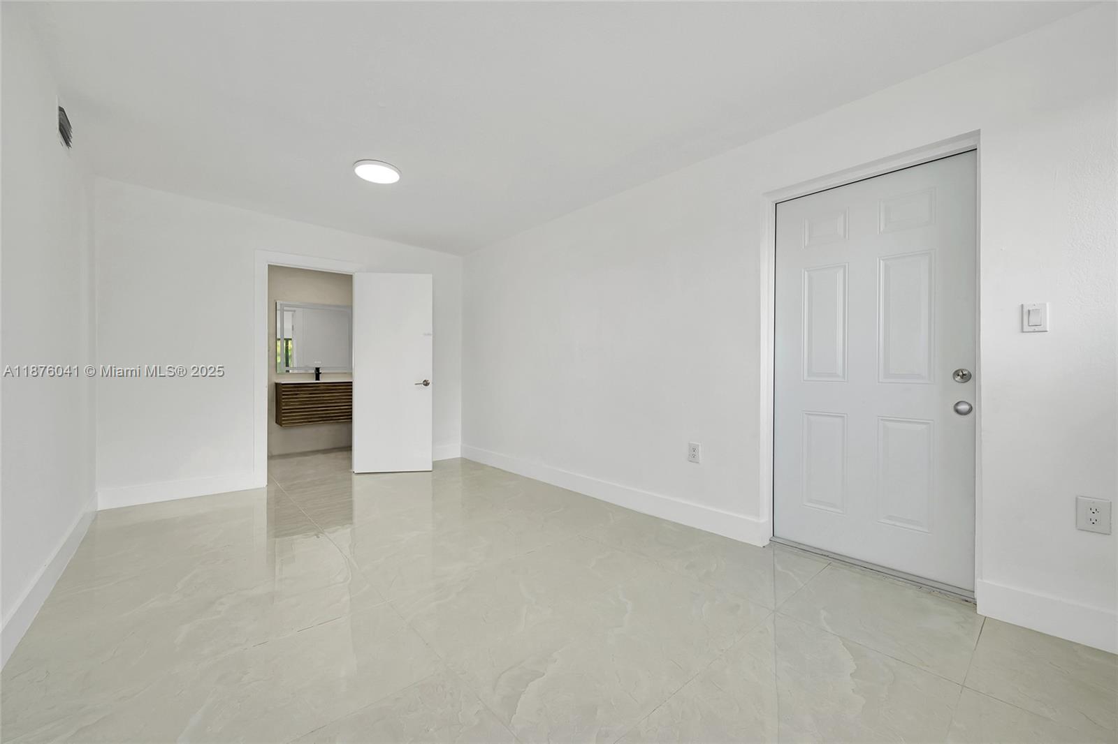 WEST LITTLE RIVER - Residential