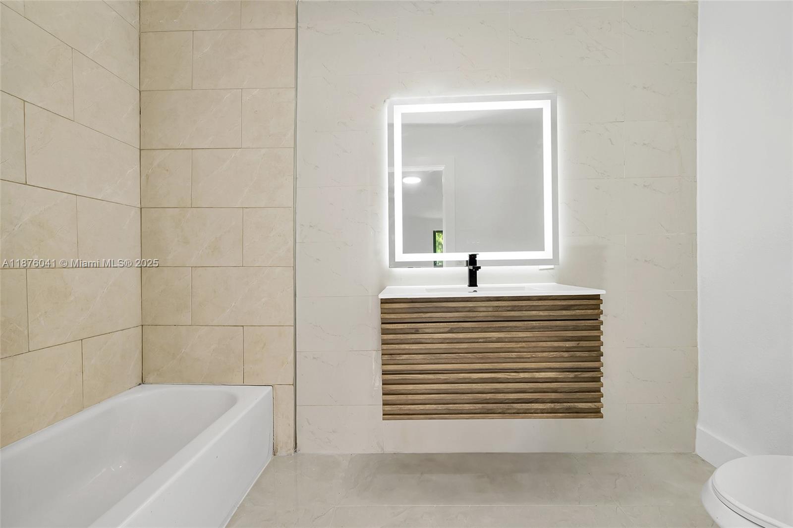 WEST LITTLE RIVER - Residential