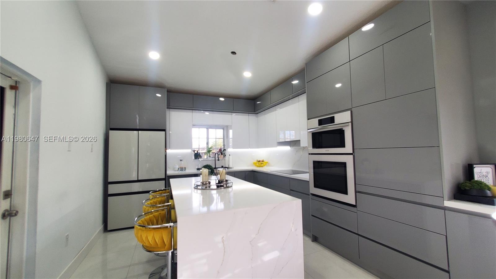 VENTURA AT MALIBU BAY - Residential Lease