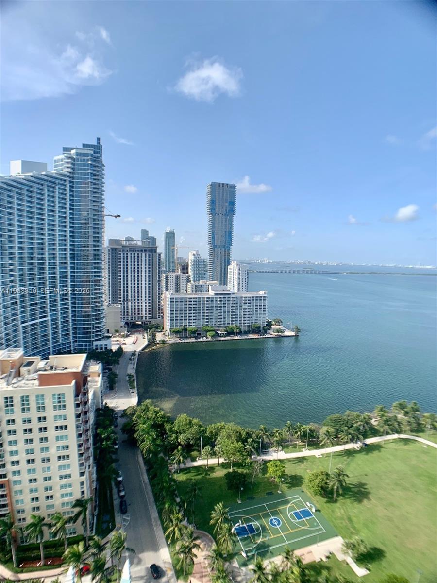 QUANTUM ON THE BAY CONDO - Residential Lease