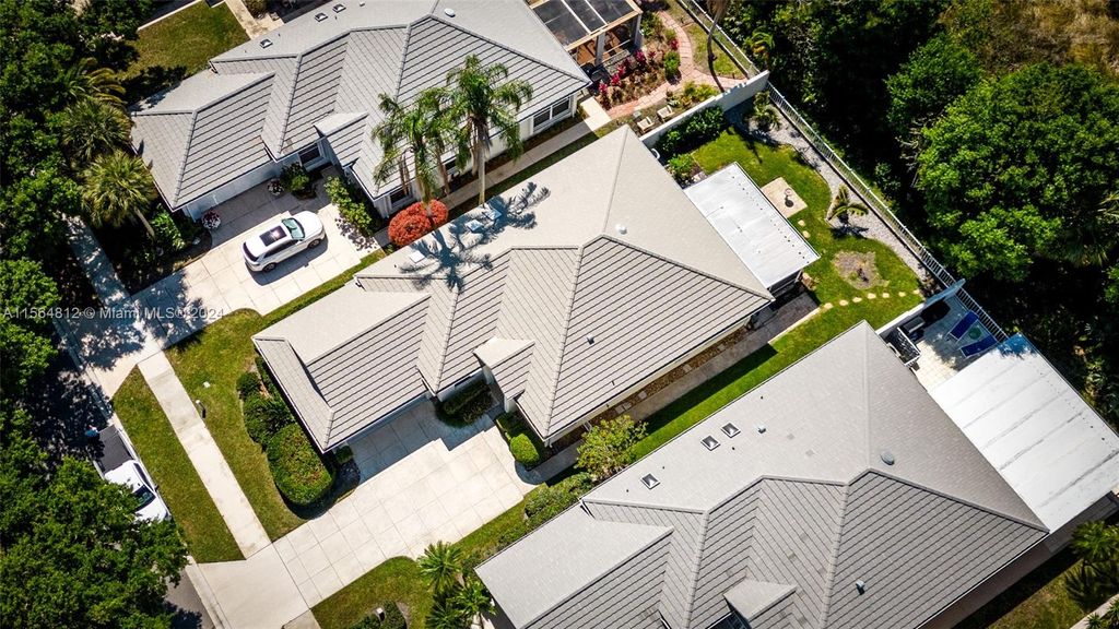 Photo of 7480 SE Marsh Fern Ln, Hobe Sound, FL 33455 (MLS # A11564812)