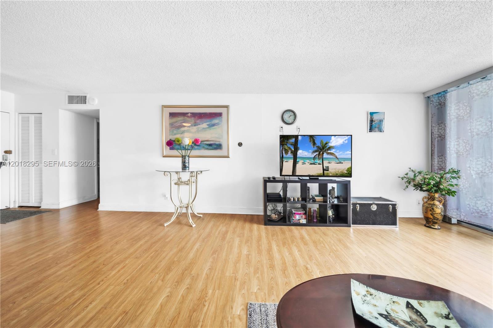 2101 S Ocean Dr 1506(AVAILABLE NOW)