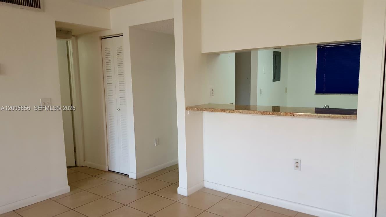 POINT SOUTH CONDO - Residential