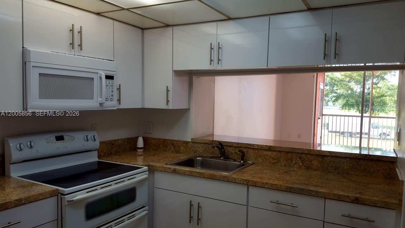 POINT SOUTH CONDO - Residential