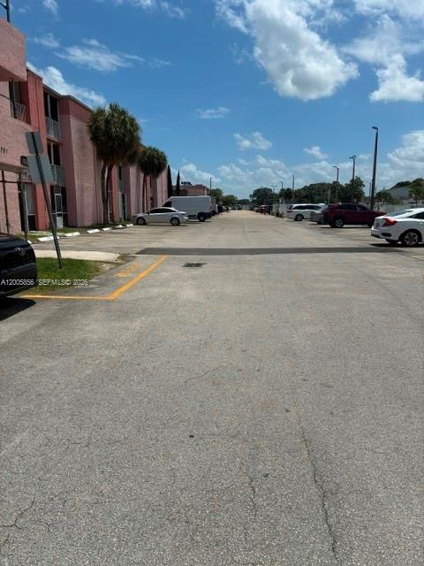 POINT SOUTH CONDO - Residential