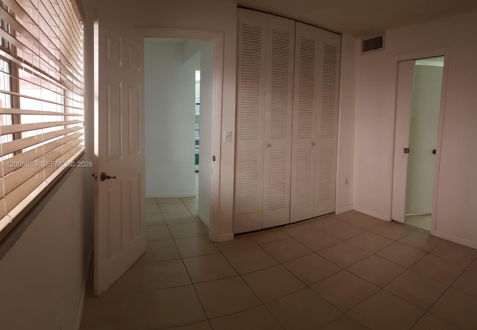 POINT SOUTH CONDO - Residential