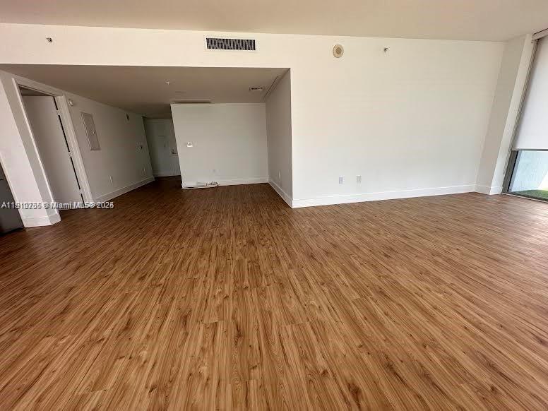 MINT CONDO - Residential Lease