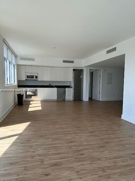 MINT CONDO - Residential Lease