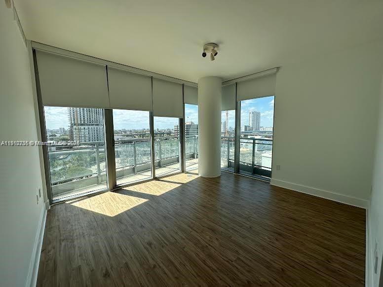 MINT CONDO - Residential Lease