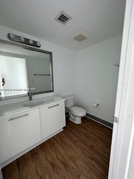 MINT CONDO - Residential Lease