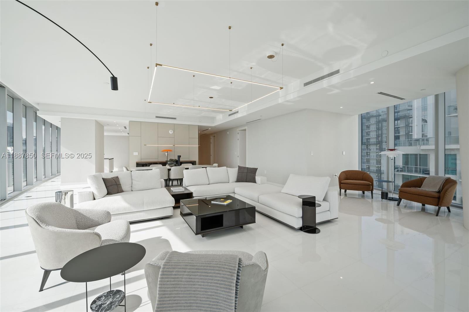 300 Biscayne Blvd Way 3701